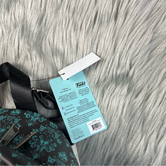 Limited Edition 50th anniversary Disney haunted mansion Funko mini backpack - Picture 7 of 10